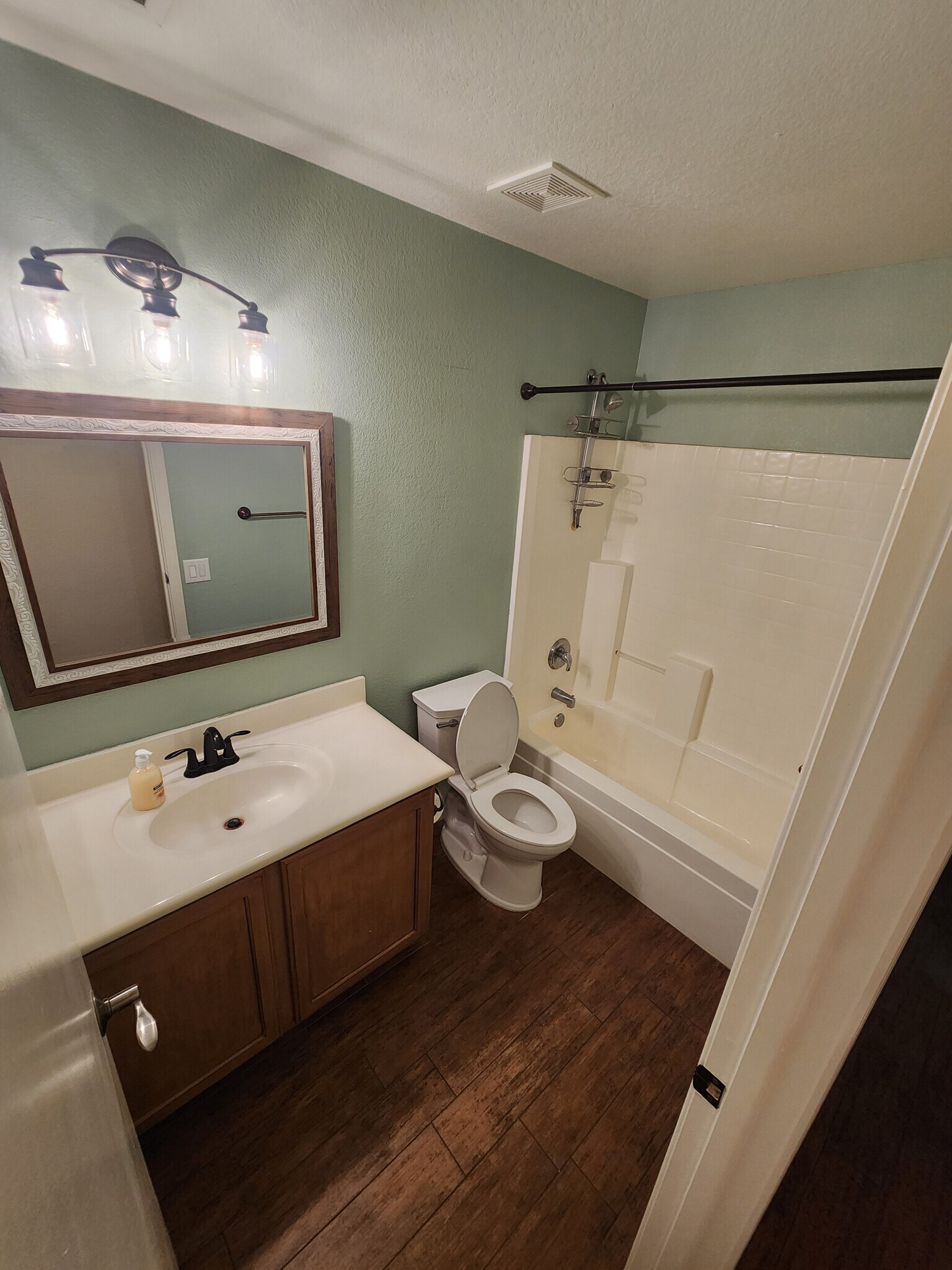 Guest Bathroom - 3209 N 130th Ave