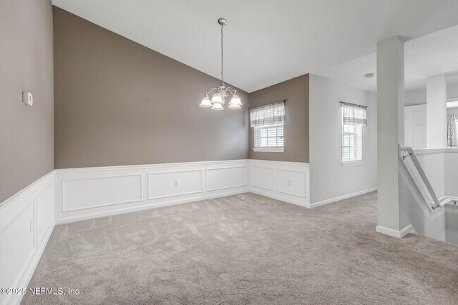 Building Photo - 6609 Spring Flower Ct