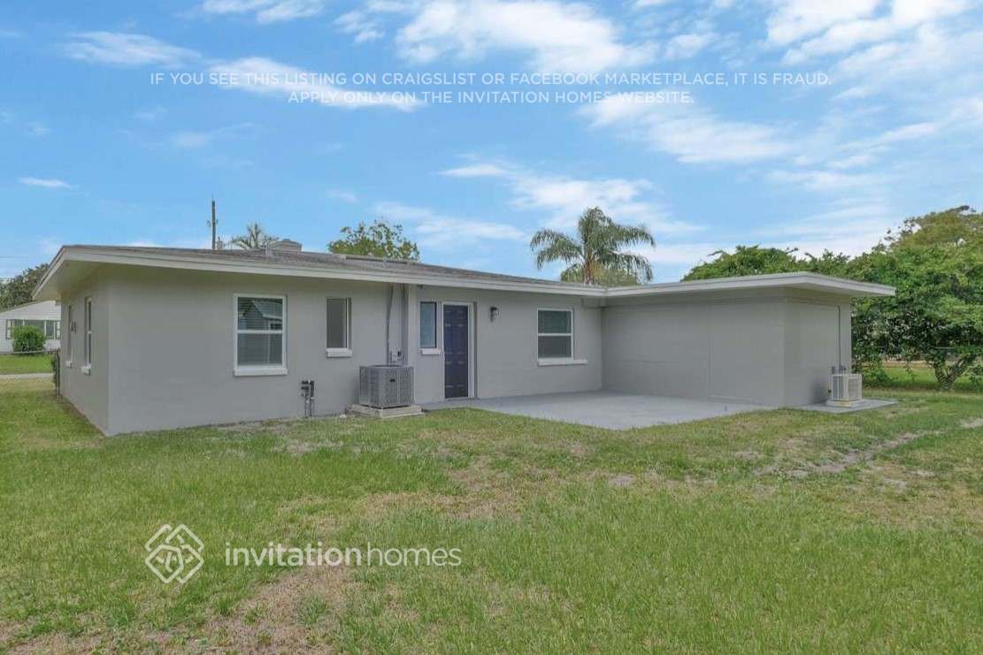 Building Photo - 4737 Sussex Ave