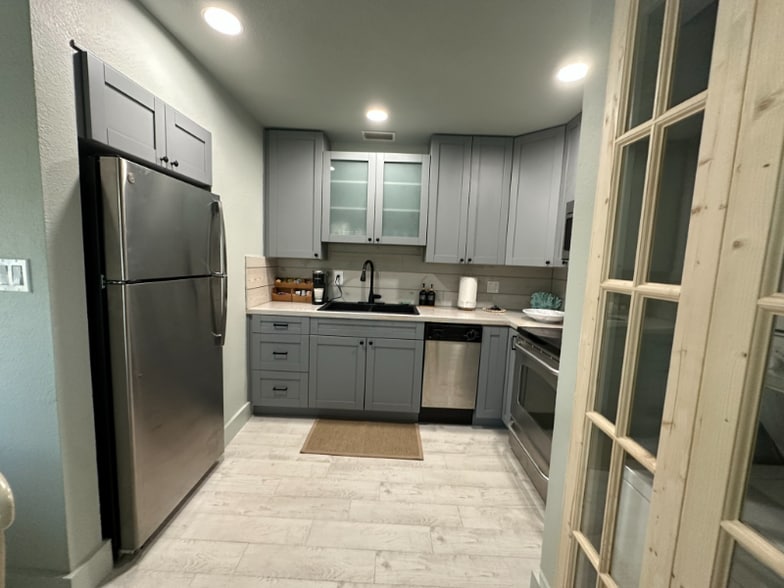 Building Photo - 5006 Starfish Dr SE