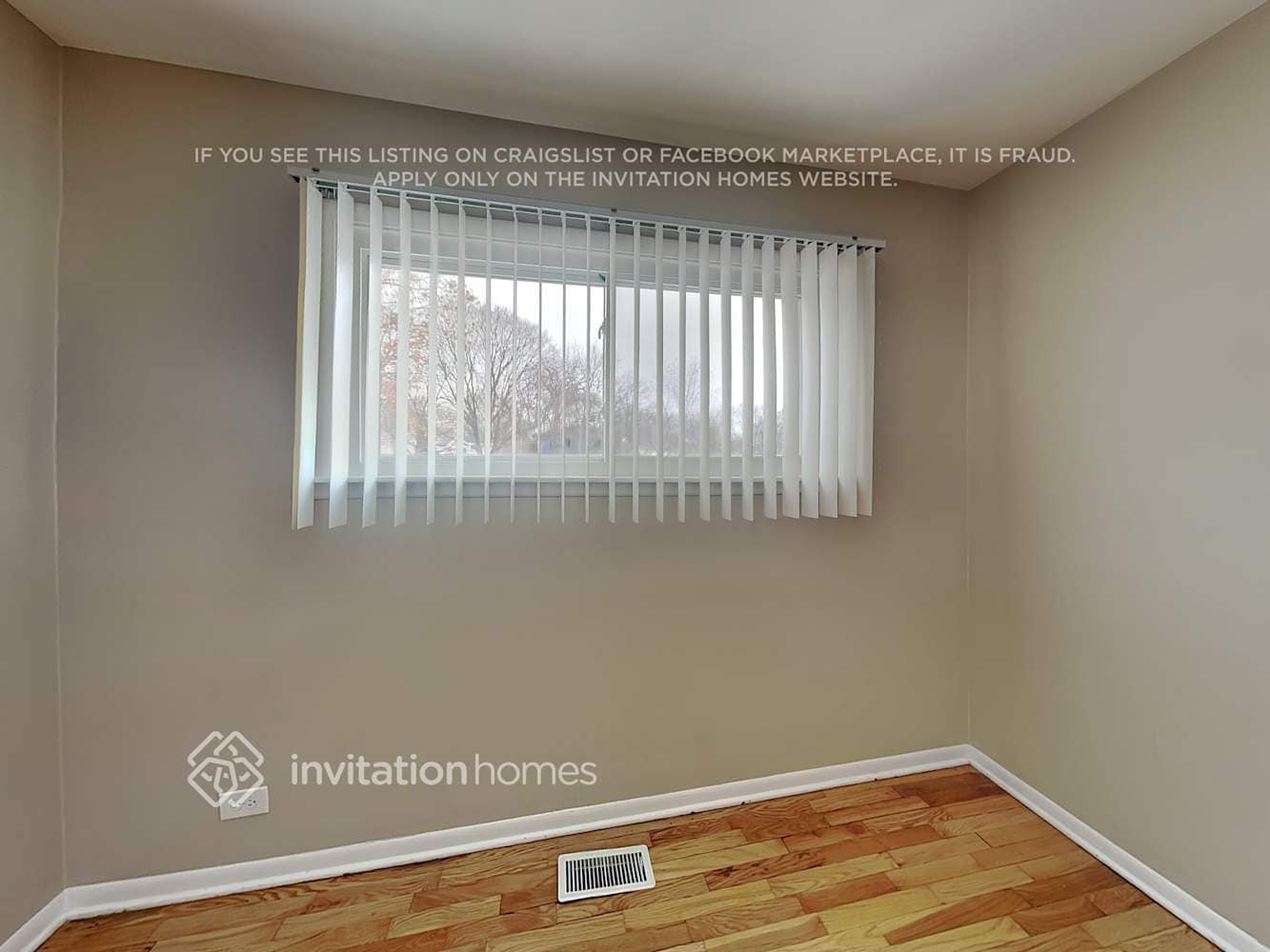 Building Photo - 421 Spruce Dr