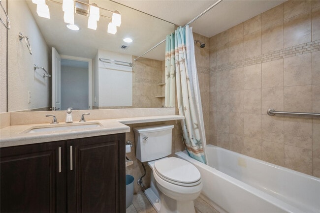 Building Photo - 1000 River Reach Dr