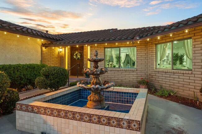 Building Photo - 14552 Skyline Truck Trail