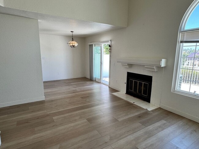 Building Photo - 13216 Pinnacle Ct