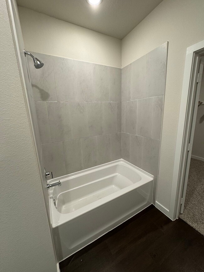 Building Photo - 445 Elevon Pkwy