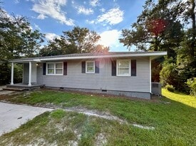 Building Photo - 233 Wood Dale Dr