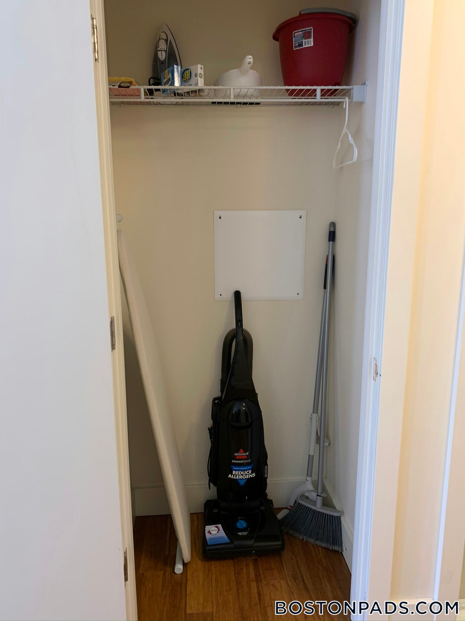 Building Photo - 8 Winter St