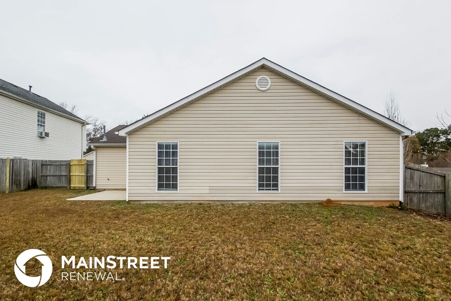 Building Photo - 5736 Eagles Feather Ln