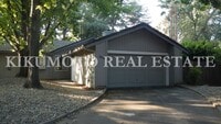 Building Photo - 3 Bedrooms, 2 Baths Half-plex in Greenhaven