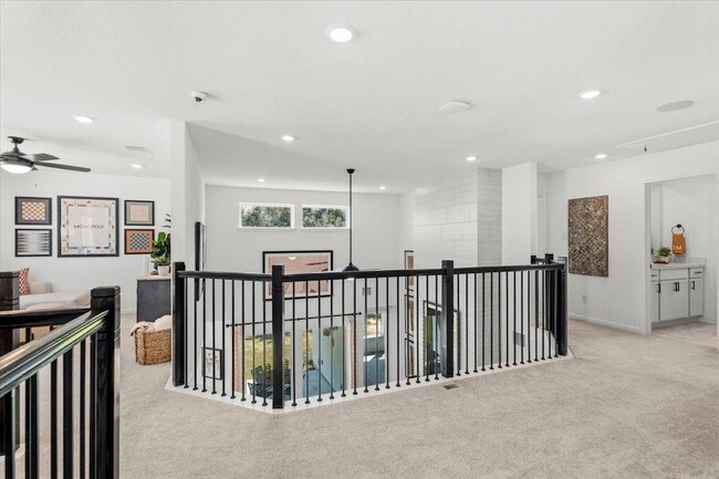 Building Photo - 212 Barton Oak Trl