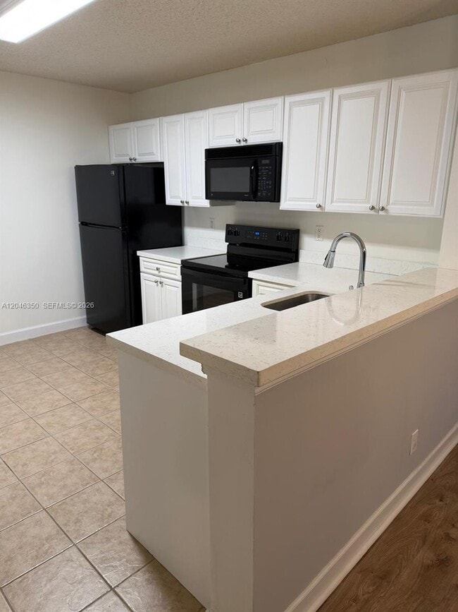 Building Photo - 5761 Riverside Dr