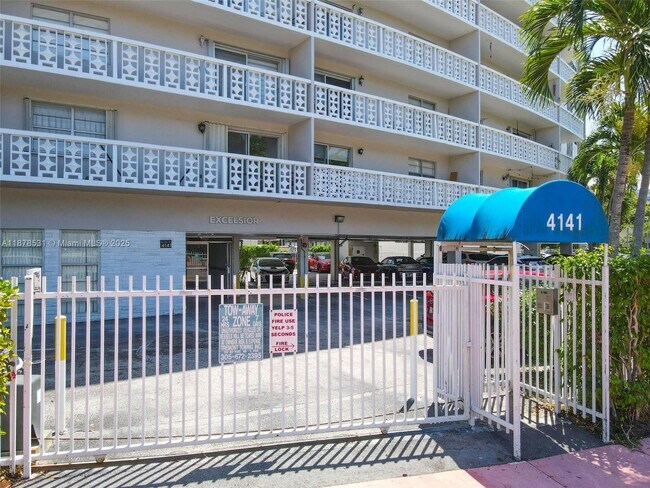 Building Photo - 4141 Nautilus Dr