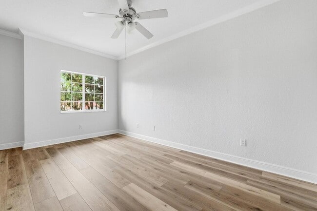 Building Photo - 12740 Westhampton Cir