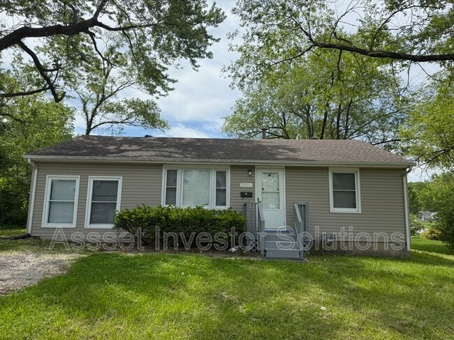 Primary Photo - 11311 E 77th Terrace