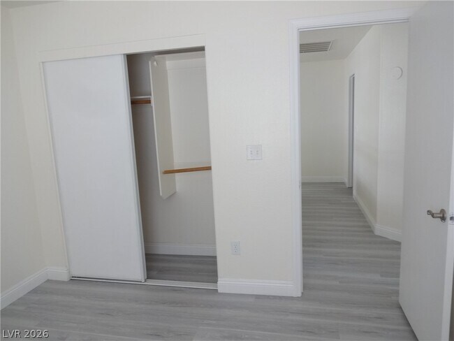 Building Photo - 1533 Honey Vista Ln