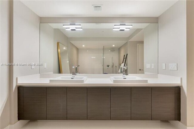 Building Photo - 330 Sunny Isles Blvd