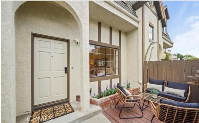 Building Photo - 511 S El Molino Ave