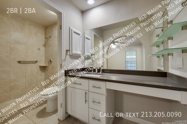 Building Photo - 709 Meadow Arbor Ln