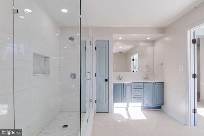 Building Photo - 5717 Station Rd