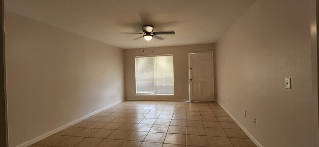 Building Photo - 2018-2020 Beverly Dr.
