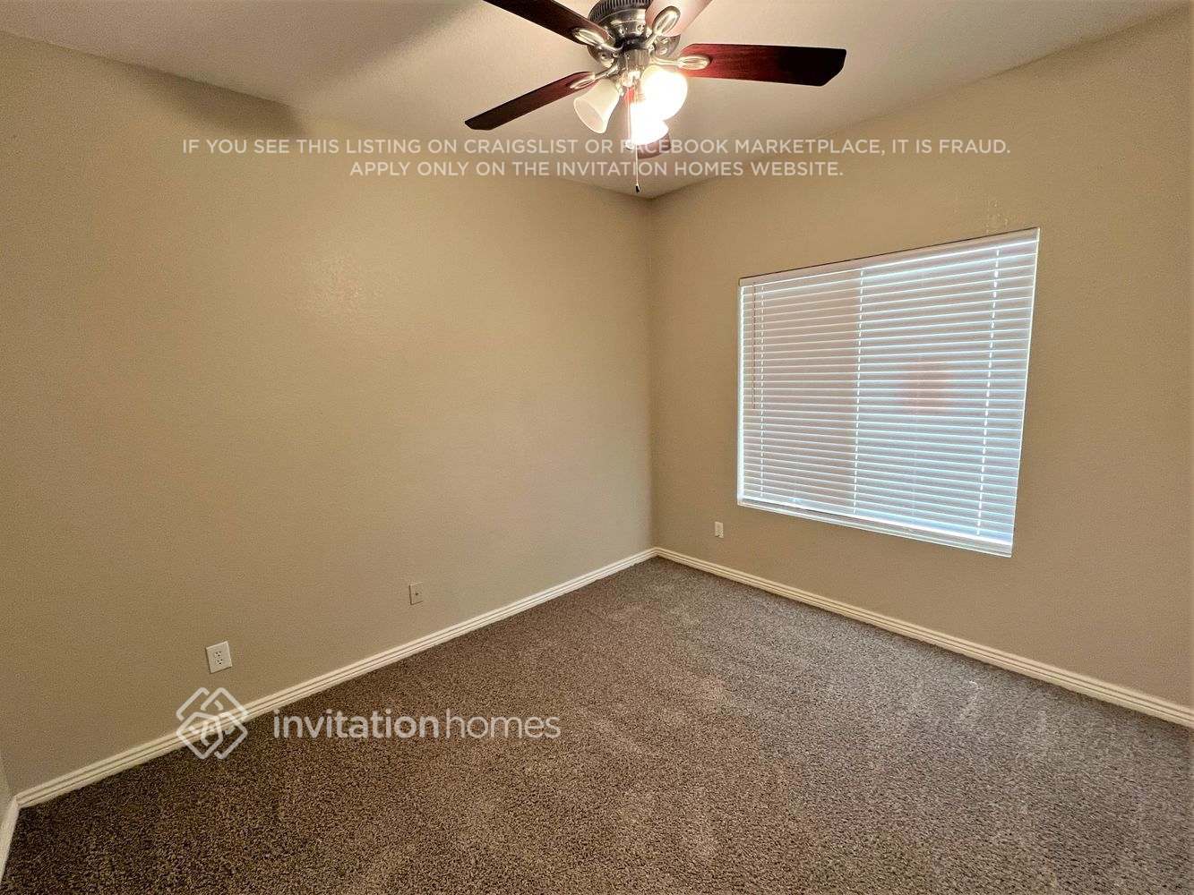 Building Photo - 655 E Renegade Pl