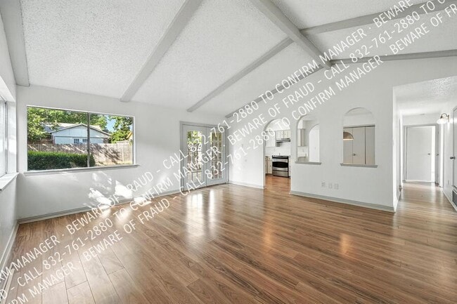 Building Photo - 1745 Crystal Way