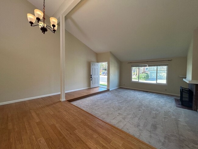 Building Photo - Sought after Concord Crossings Community 4...