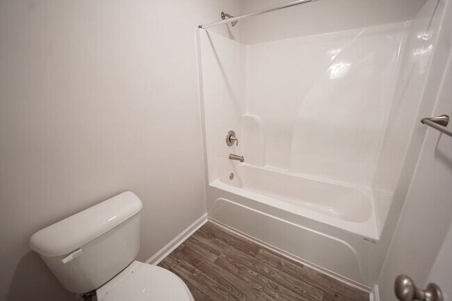 Building Photo - 125 Chilburn Cir