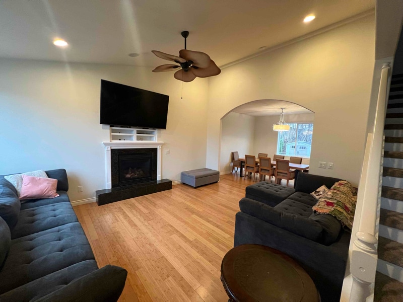 Building Photo - 1421 Settler Pl