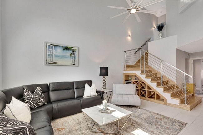 Building Photo - 205 Mainsail Cir