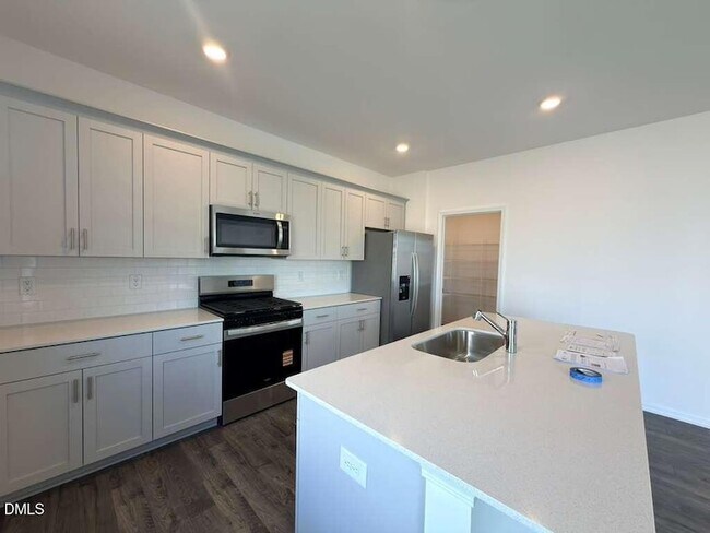 Building Photo - 109 Pantaneiro Wy