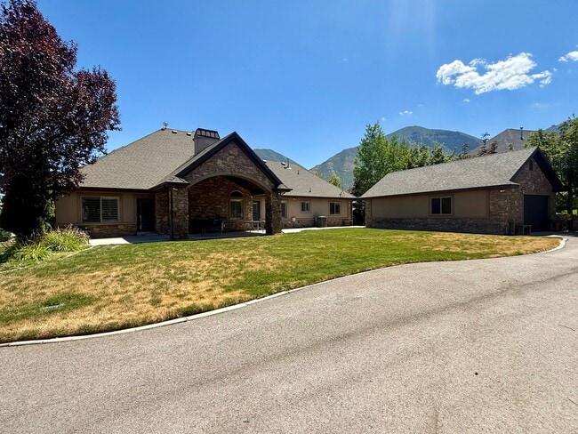 Building Photo - 1124 Meadow Sage Cir