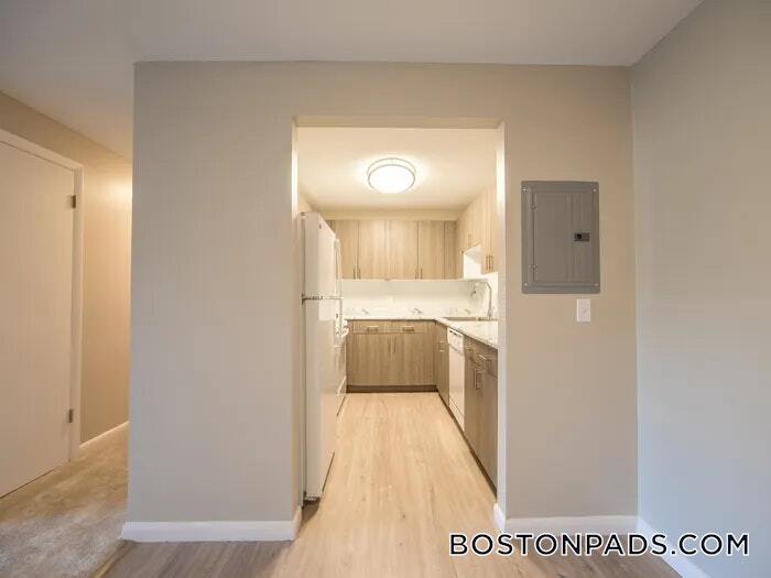 Building Photo - 28 Forest Acres Dr