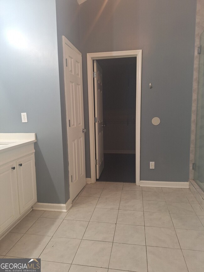 Building Photo - 1450 Scenic Brook Tr SW