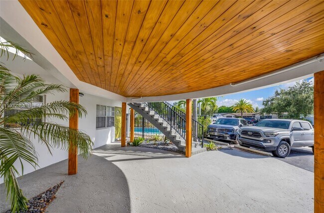 Building Photo - 5195 NE 18th Ave