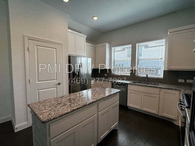 Building Photo - 4552 Meadow Sage St