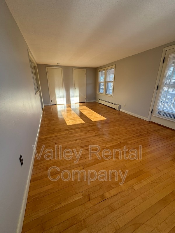 Building Photo - 64 Lyman St