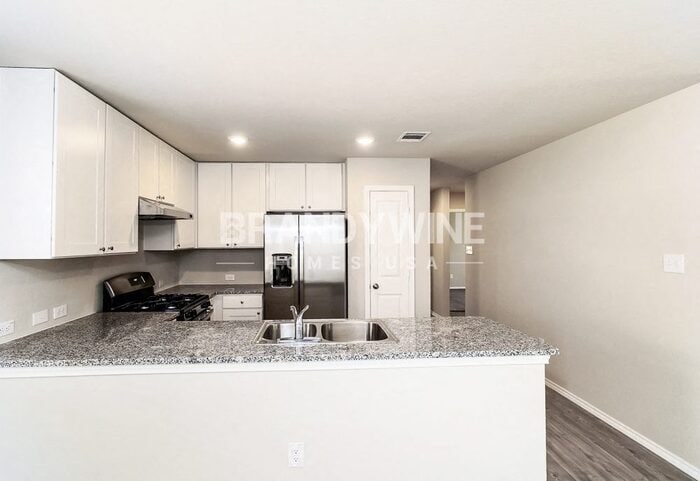 Building Photo - 7114 Winding Draw