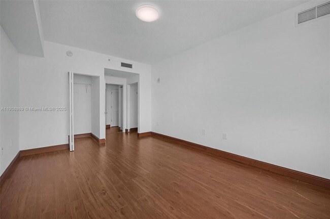 Building Photo - 140 S Dixie Hwy