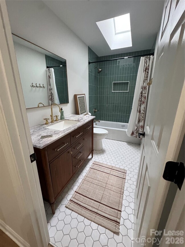 Building Photo - 4448 Stryker Dr