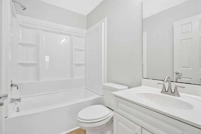 Building Photo - 1604 Royal Pine Ct