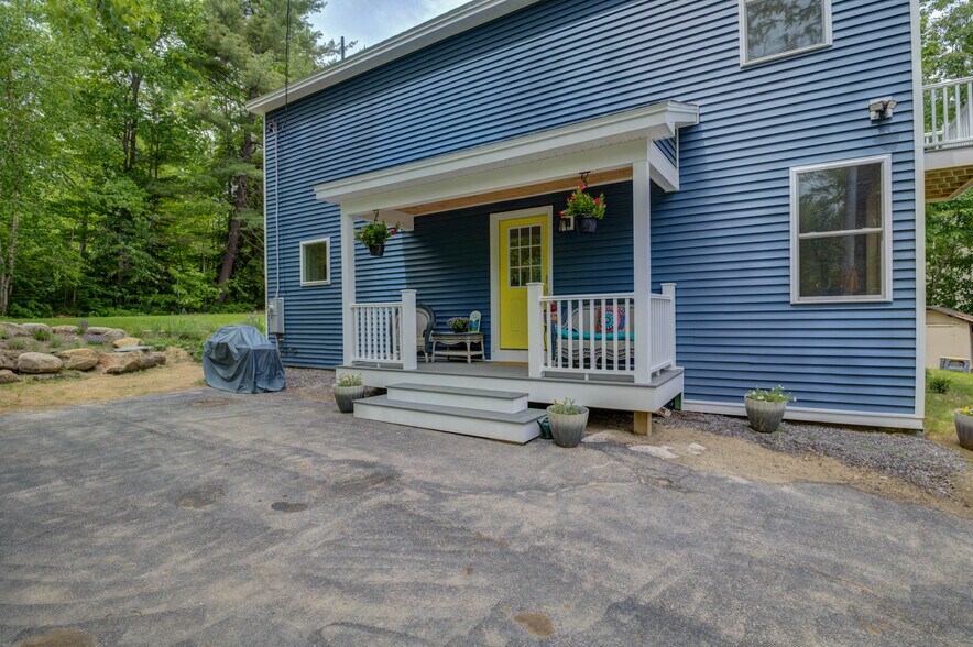 Building Photo - 1520 Richville Rd