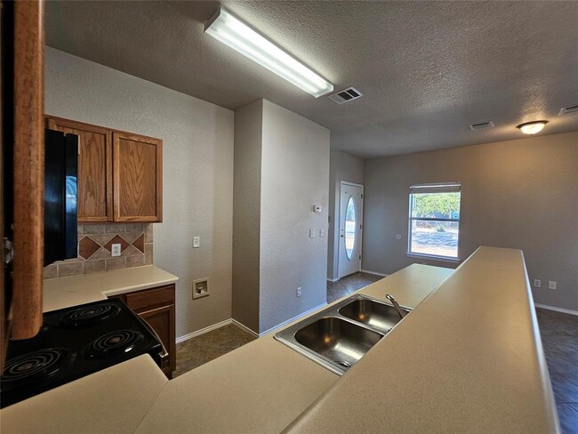 Building Photo - 302 Windridge Village Cove