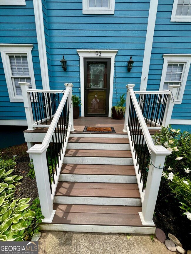 Building Photo - 93 Radford Cir SW
