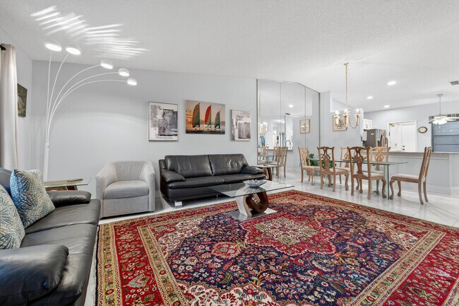 Building Photo - 6220 Kings Gate Cir