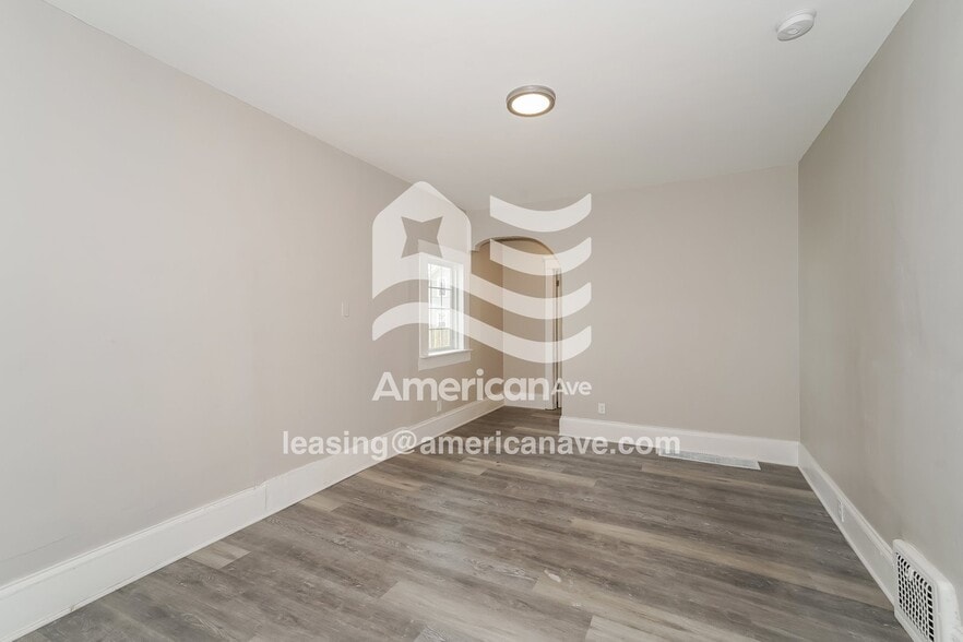 Building Photo - 1308 Ray Pl NW