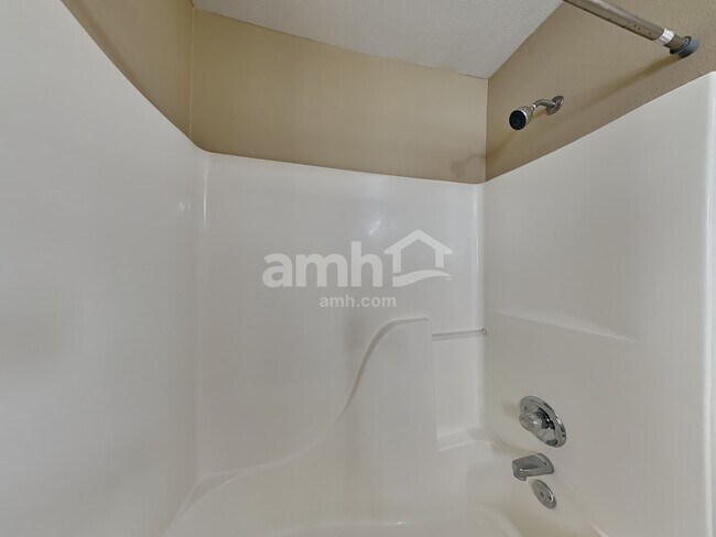 Building Photo - 6396 Oyster Key Ln