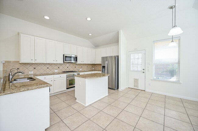 Building Photo - 10130 Forrester Trail