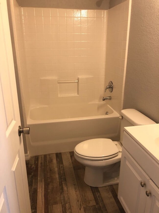 Building Photo - 2703 Rudy Rd W