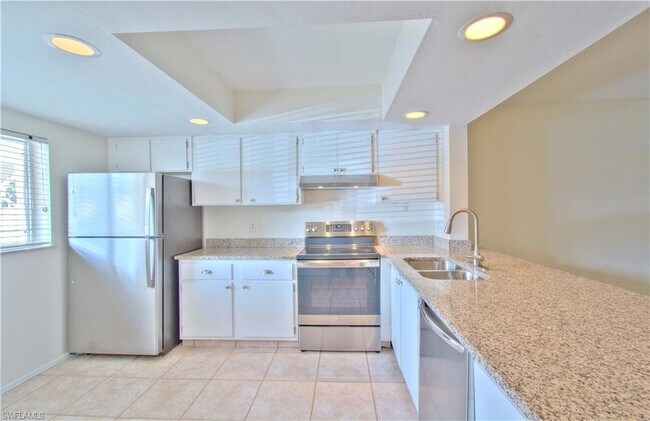 Building Photo - 2385 Naples Trace Cir